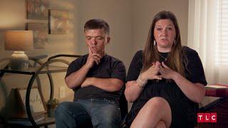 Zach and Tori Talk Conflict Resolution | Little People, Big World