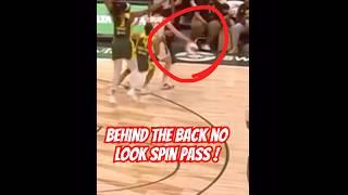 Caitlin Clark has Eyes in the Back of Her HEAD  #caitlinclark #basketball #shorts