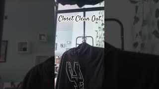 #massiveclosetcleanout #closetcleanout #closetcleaning #cleaningat3am #decluttering #organizing