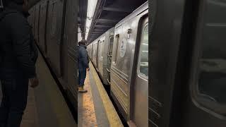 MTA NYC Subway: R68A G Trains at Hoyt-Schemerhorn Sts #nycsubway #railfanning #trains