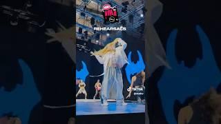 TAMTA is vibing στις  πρόβες των Mad VMA 2025 απο τη ΔΕΗ