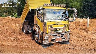 วันนี้ผมพามาดู รถดั้มใหญ่ๆ ที่จันทบุรี ทีมงานดังจัดว่าเด็ด Dump Truck