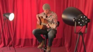 Paul Tasker performs Gorlitzer for a TRADtv Live Room Session