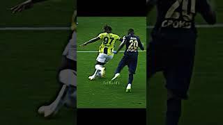 Allan Saint-Maximin penaltıyı aldırıyor.. #fener #fenerbahçe #kesfet #football #fenerbahce