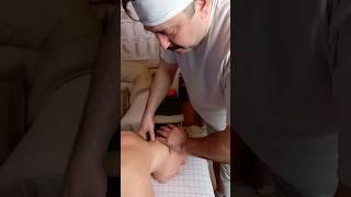 ШОК!!!! У него шея хрустнула прямо на столе! Самостоятельно не повторять!Обучение мануальной терапии