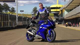 2017 Yamaha YZF-R6 Review