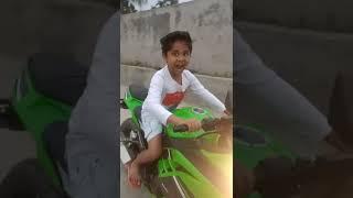 Ninja 300 exhaust sound | child reaction 