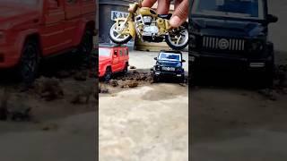 Royal Enfield Bullet 350 stunt Classic 350 CC Himalayan 650 Off-road Desert sand रॉयल एनफील्ड बुलेट