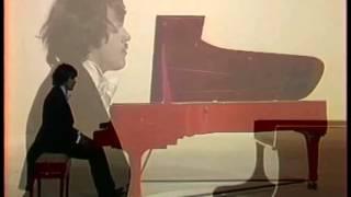 Andrei Gavrilov plays Chopin 12 Etudes, op. 10 - video 1978 best quality