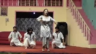 Gujranwala Chitta Chola Dance mujra Hot 2025