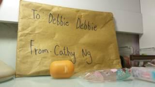 Change  gift   package   open   from:Cathy  Ng