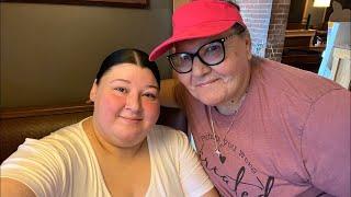Applebees With Beautiful Nana