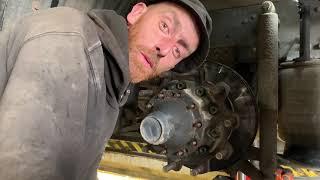 How to change brake discs and pads hgv mobile mechanic Scania lorry truck hgv semi rig