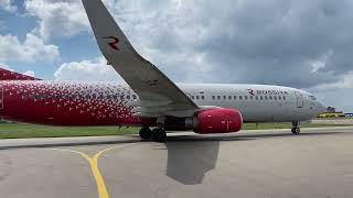 Boeing 737-800 Россия. Едем с ним вровень