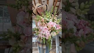 Cutting garden bouquet using only four varieties of flowers! #cutflowers #garden