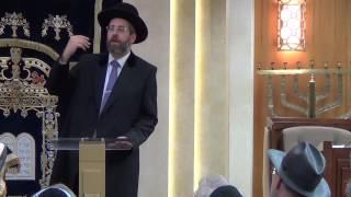 Chief Rabbi visits Beth Jacob Irvine