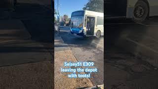 E300 leaving the depot with toots from @charlietrk
