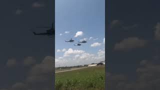 Bell 412 Formation Flying Break-Off #trending #shorts #viral #bellhelicopter