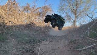 RC Car : TRAXXAS TRX4 Defender Off-road Bash #11.