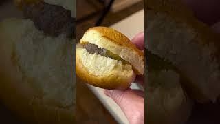 Best Rated Vs Worst Rated Gas Station Cheese Burger…