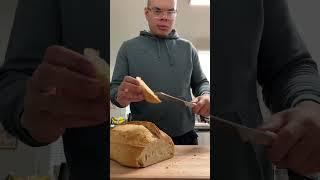 I like bread….always toast your bread #bread #breakfast #easybreakfast #asmrsounds