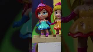 Festa di Halloween in piscina per le Winx ‍️ #shorts | Winx Club