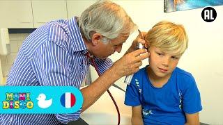 MALADE | Chansons pour Enfants | Les Comptines | Chez le Docteur | Minidisco