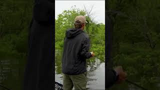 Somethings getting a little froggy 1v1 CHALLENGE is LIVE! #bassfishing #tablerock #challenge