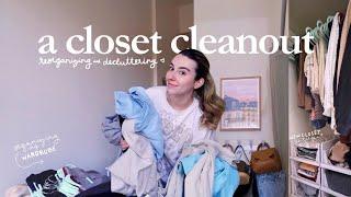 a reorganizing and decluttering vlog  making my *tiny* closet functional again