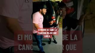 Luis R. Conriquez meets his mini me #luisrconriquez #dembow #bélico #fan #meets #kid #2023 #viral