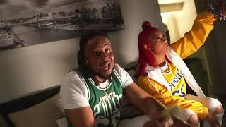 Stunna life / Gucci Gucci Outro