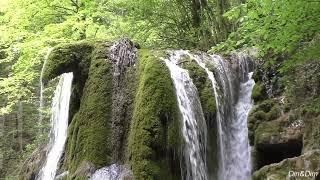 Водопад Серебряные струи (Крым, Бахчисарайский район, село Соколиное).  13 мая 2023 года.