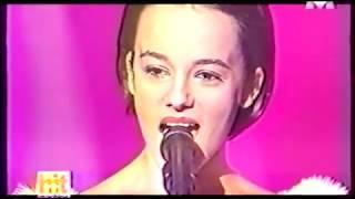 Alizee   L'Alize 2000 12 02  Hit Machine   M6