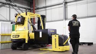 Hyster - J2.2-3.5XN SBE Battery Removal Hinged Doors