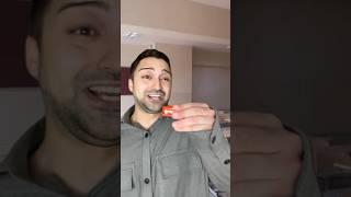 Öğretmenlerin arka cebindeki çikolatayı öğrenciye vermesi #shorts