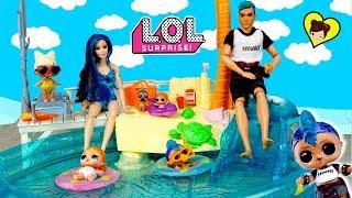 La Familia LOL Aventuras en la Piscina de Barbie - Familia Punk Boi & Vacay Baby!