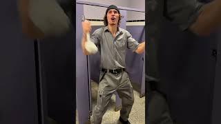 I hate my job