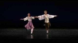 Mountian International Dance Company (2010) - "Over the leg" dance