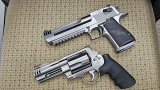 Desert Eagle 50 vs. Smith & Wesson 500