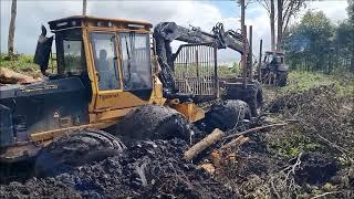 TIGERCAT stuck in mud!!!