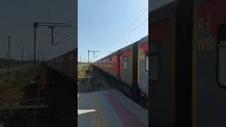 superfast Railway  #indianrailways #fasttraininindianrailways #railwaylovers #viral #shortsvideo