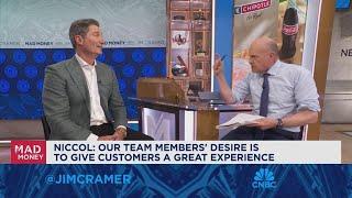 Chipotle CEO Brian Niccol sits down with Jim Cramer