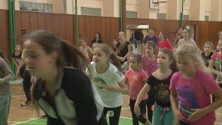 BEZ KOMENTÁŘE: Taneční maraton s Heart2Beat