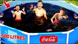 LE DERNIER QUI QUITTE LA PISCINE DE COCA-COLA GAGNE 500€ EN CASH ! 