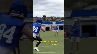 Stetson Bennett doing his thing in LA! #GetEmChamp