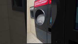 Deposit machine for plastic bottles and metal cans in Norway