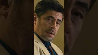 Sicario teaching a FBI Agent