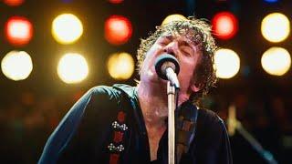 Jeremy Allen White Becomes Bruce Springsteen in 'Deliver Me from Nowhere' Trailer