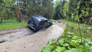 4x4 Dacia Duster Deep Mud offroad 2022