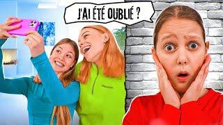 Les amis ont OUBLIÉ Amelka  Une farce amusante | Amelka Caramelka FRA